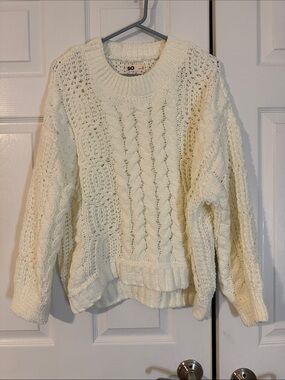SO Cream Cable Knit Scoop Neck Sweater